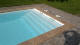 Bazén na terase - fólie bílá, protiproud, osvětlení, tepelné čerpadlo